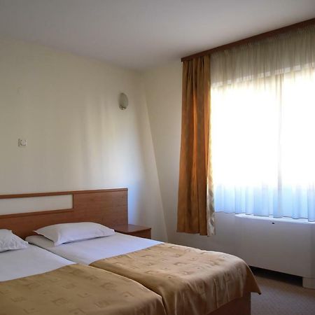 Euro Hotels Gara De Nord Boekarest Buitenkant foto