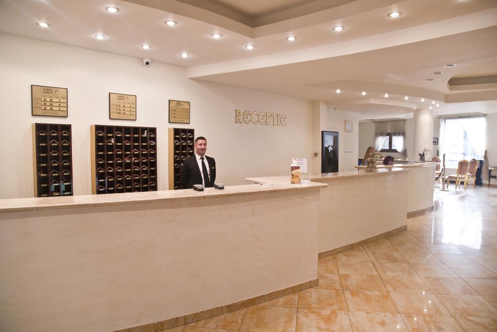 Euro Hotels Gara De Nord Boekarest Buitenkant foto
