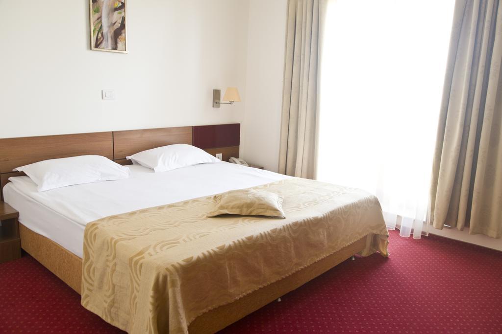 Euro Hotels Gara De Nord Boekarest Buitenkant foto