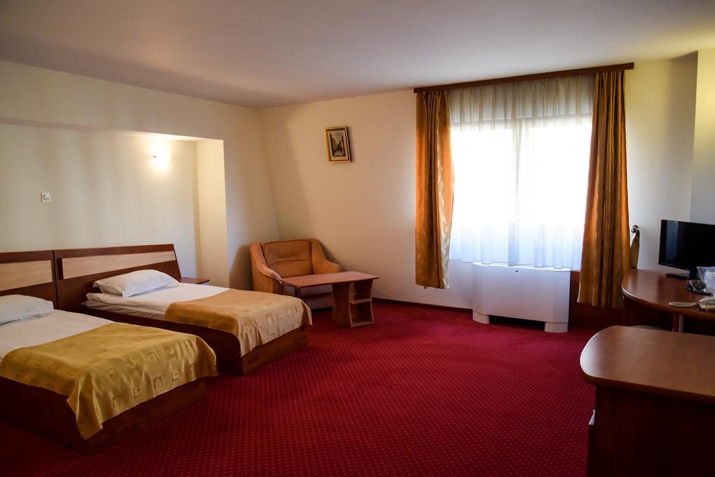 Euro Hotels Gara De Nord Boekarest Buitenkant foto
